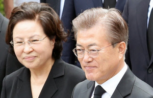 권양숙 여사와 문재인 대통령. <연합뉴스>